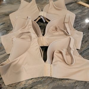 Set of 3 Cacique Bras Size 44B